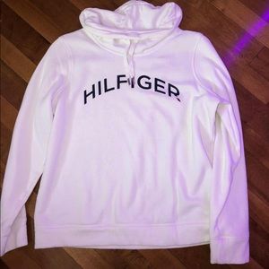 Large white TOMMY HILFIGER sweater brand new!!